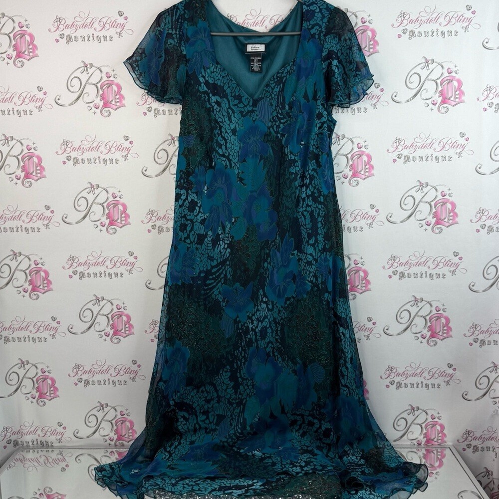 Believe woman dress long maxi Y2K Elegant Teal and Black Floral Dress